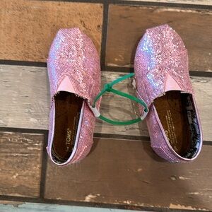 Baby Girls pink glitter Toms